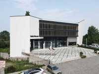 thumbnail of picture no. 12 of Auto Hesam project, designed by Mohammad Reza Kohzadi