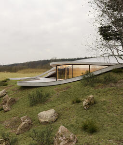 Fluid Pavilion Barase