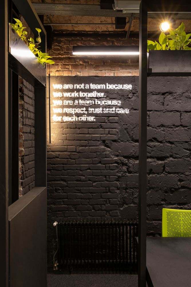 picture no. 36 of Mrk Office project, designed by Mohammad Reza Kohzadi