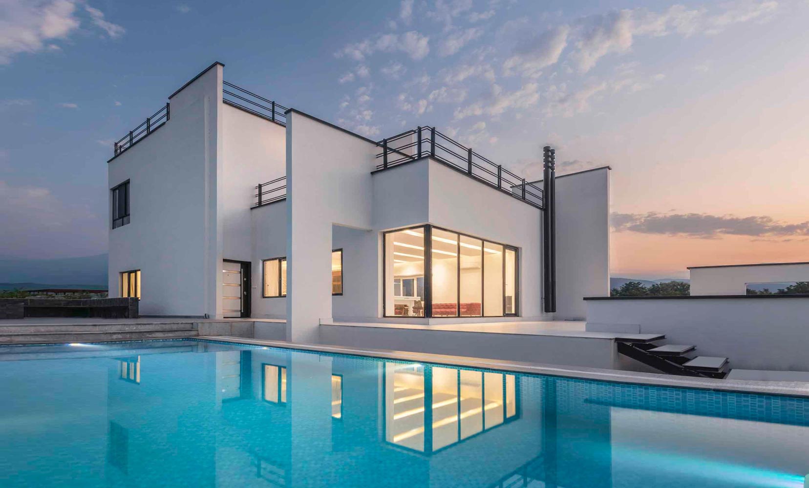 Details and images of Rostam White villa , Villa architecture project, which is compeleted. design and development in 2019 by MRK Office.